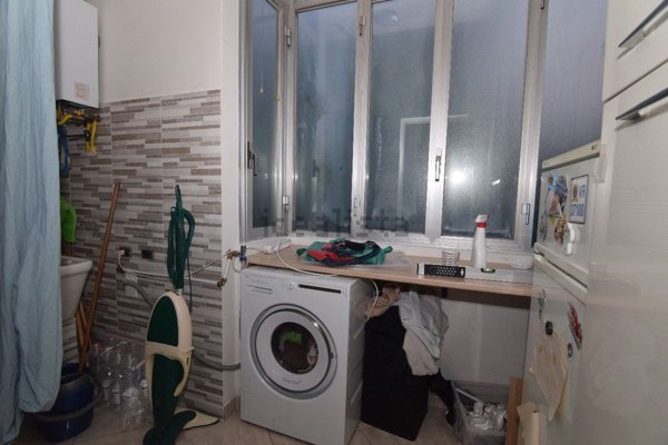 appartamento in vendita a Reggio nell'Emilia in zona Mirabello