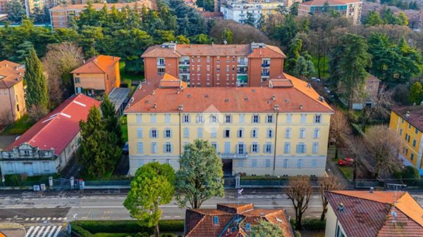 appartamento in vendita a Reggio nell'Emilia in zona Mirabello