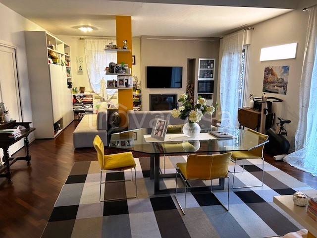 appartamento in vendita a Reggio nell'Emilia in zona Fogliano