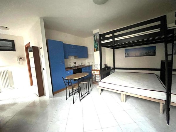 appartamento in vendita a Reggio nell'Emilia in zona Codemondo