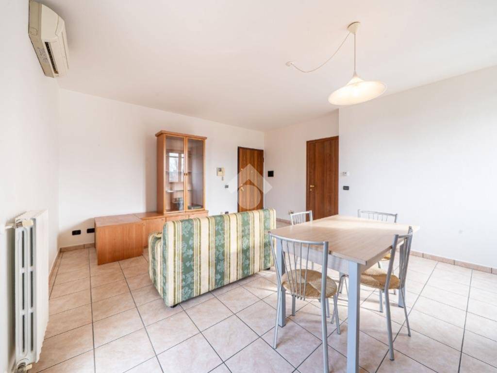 appartamento in vendita a Reggio nell'Emilia in zona Pieve Modolena