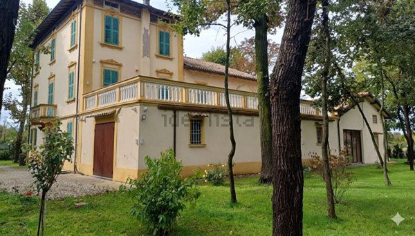 casa indipendente in vendita a Reggio nell'Emilia in zona San Maurizio