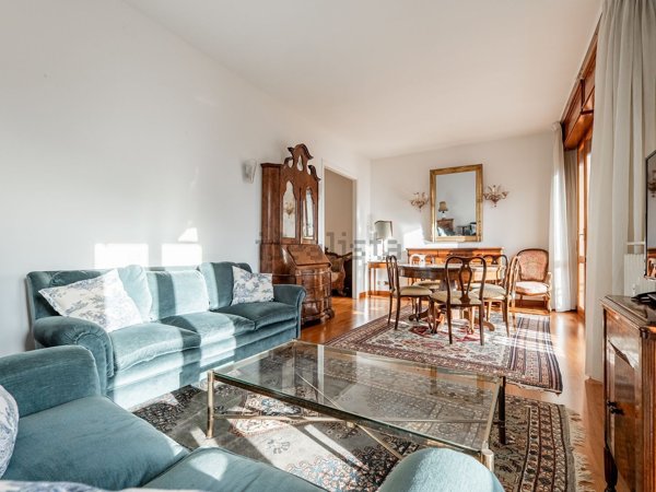 appartamento a Reggio nell'Emilia in zona San Pellegrino / Villa Canali