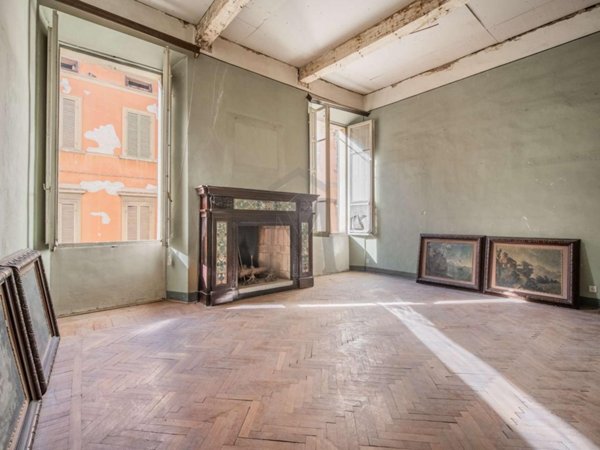 appartamento in vendita a Reggio nell'Emilia in zona Città Storica