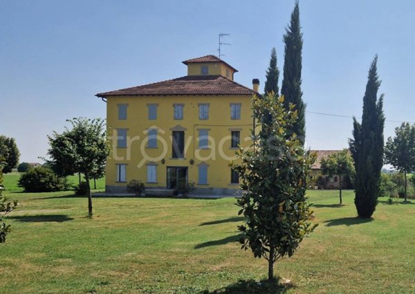 casa indipendente in vendita a Reggio nell'Emilia in zona Sesso