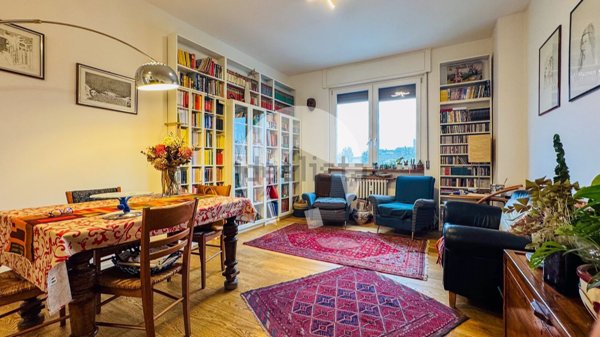 appartamento in vendita a Reggio nell'Emilia in zona Città Storica