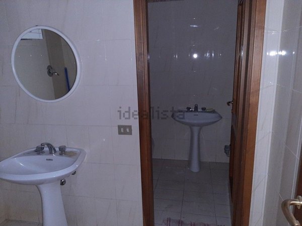 ufficio in vendita a Reggio nell'Emilia in zona Città Storica