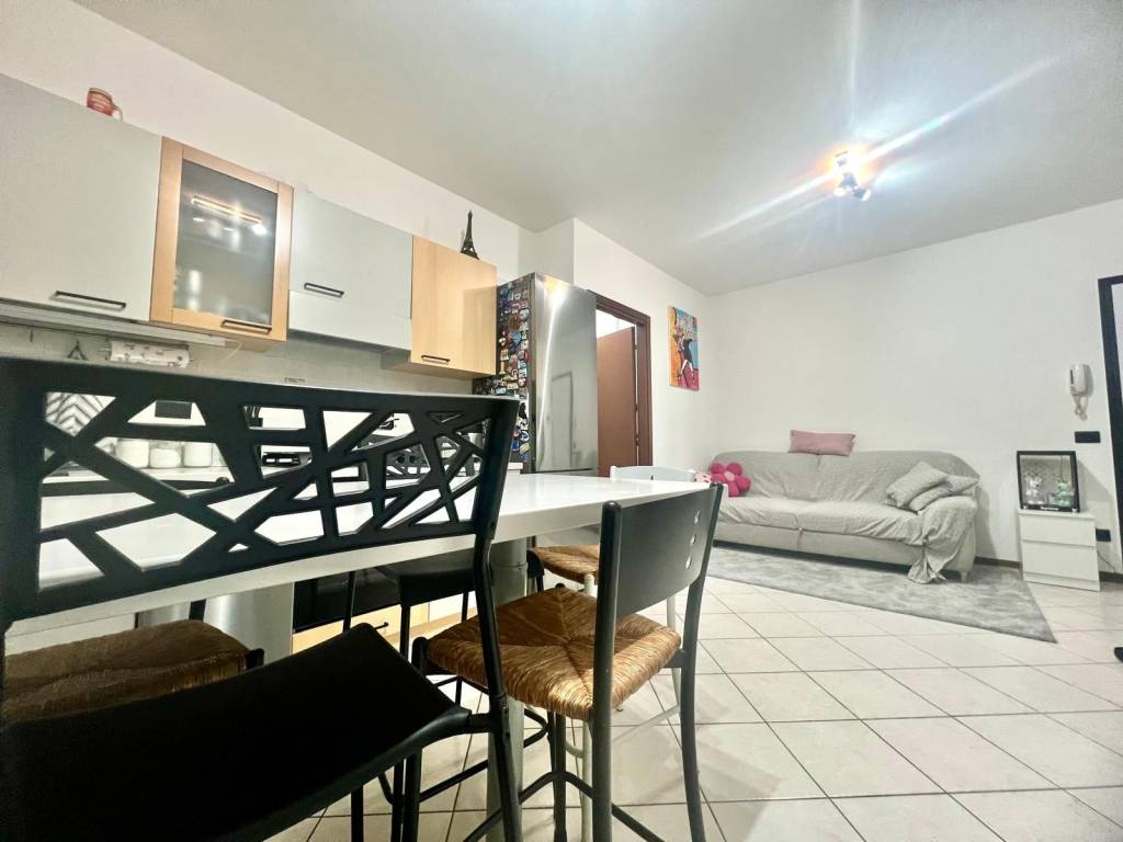 appartamento in vendita a Reggio nell'Emilia in zona Città Storica