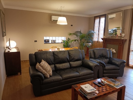 appartamento in vendita a Reggio nell'Emilia in zona Regina Pacis