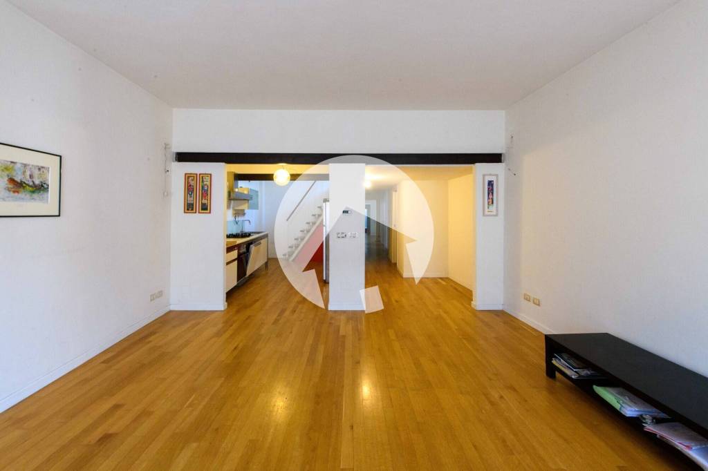 appartamento in vendita a Reggio nell'Emilia in zona Città Storica