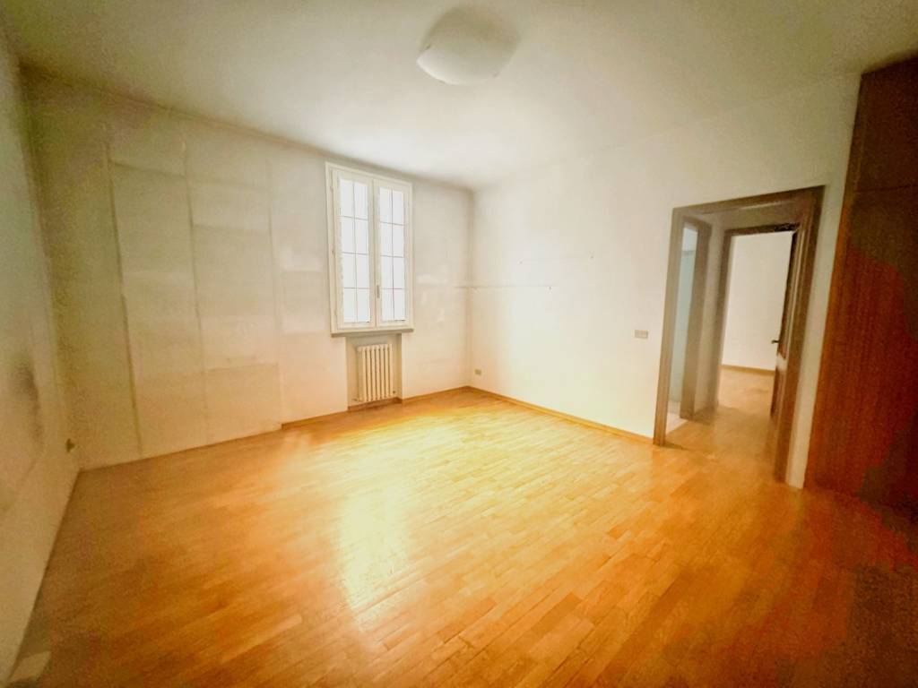 appartamento in vendita a Reggio nell'Emilia in zona Città Storica