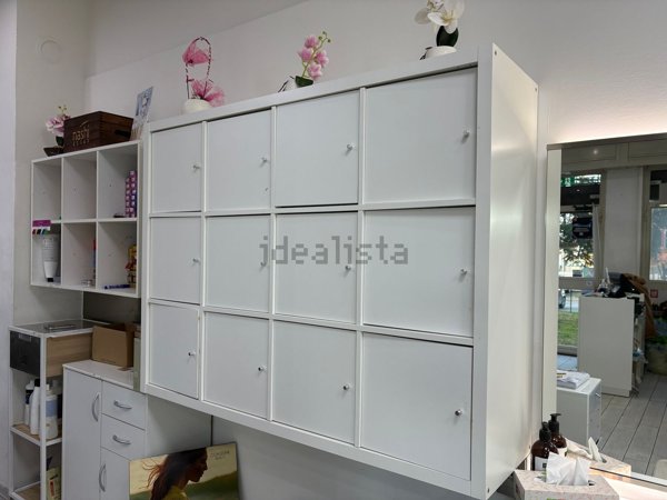 negozio in vendita a Reggio nell'Emilia