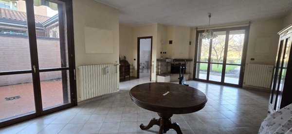 casa indipendente in vendita a Reggio nell'Emilia in zona Buco del Signore