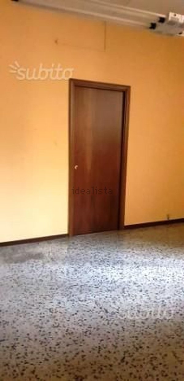 appartamento in vendita a Reggio nell'Emilia in zona Città Storica