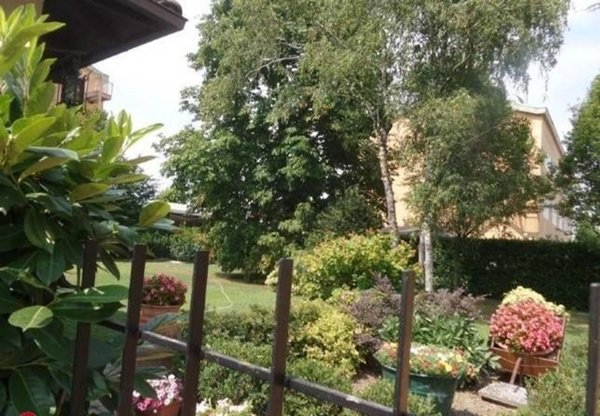 casa indipendente in vendita a Reggio nell'Emilia