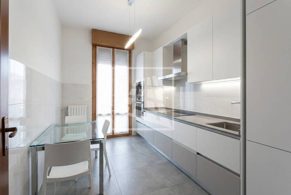 appartamento in vendita a Reggio nell'Emilia in zona Ospizio