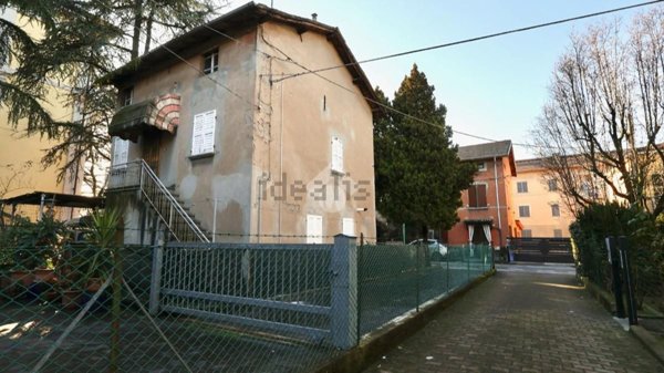 appartamento in vendita a Reggio nell'Emilia in zona Santa Croce