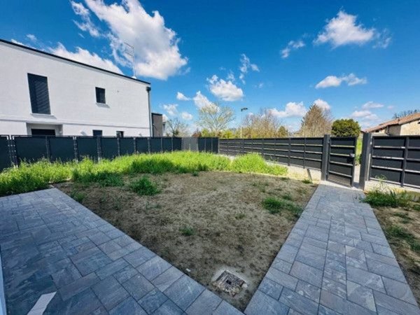 casa indipendente in vendita a Reggio nell'Emilia in zona Rivalta