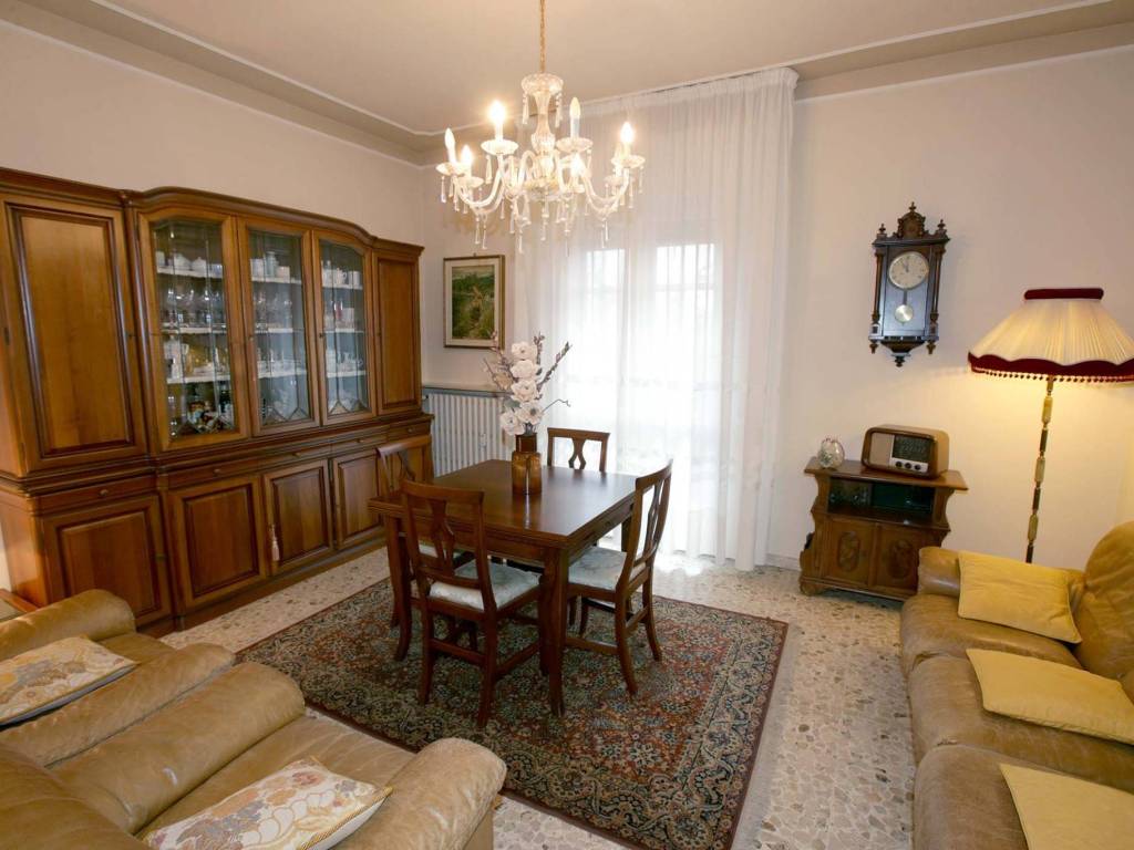 appartamento in vendita a Reggio nell'Emilia