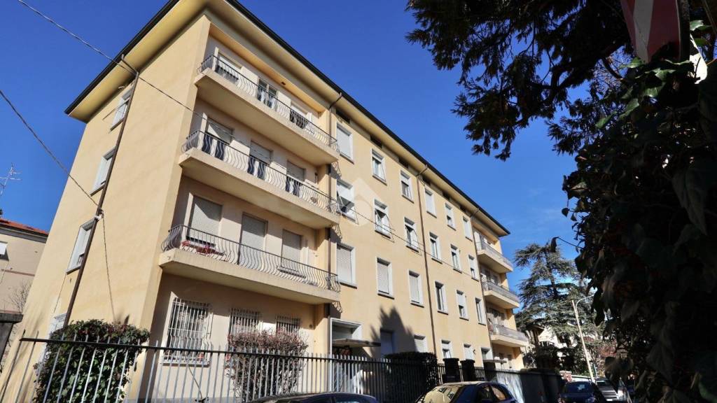 appartamento in vendita a Reggio nell'Emilia in zona Gattaglio