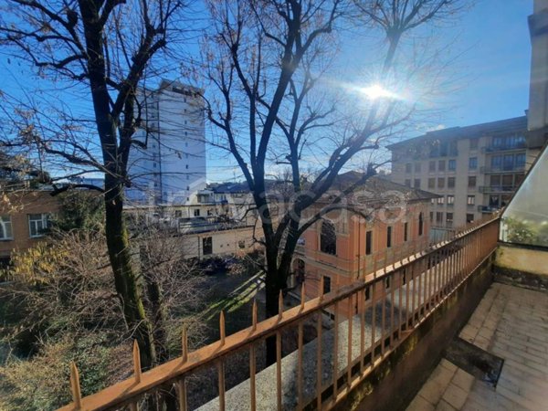 appartamento in vendita a Reggio nell'Emilia in zona Città Storica