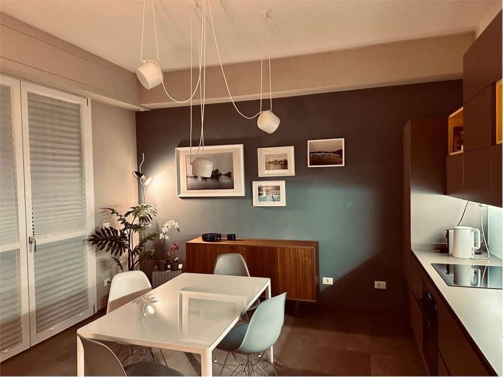 appartamento in vendita a Reggio nell'Emilia in zona Città Storica