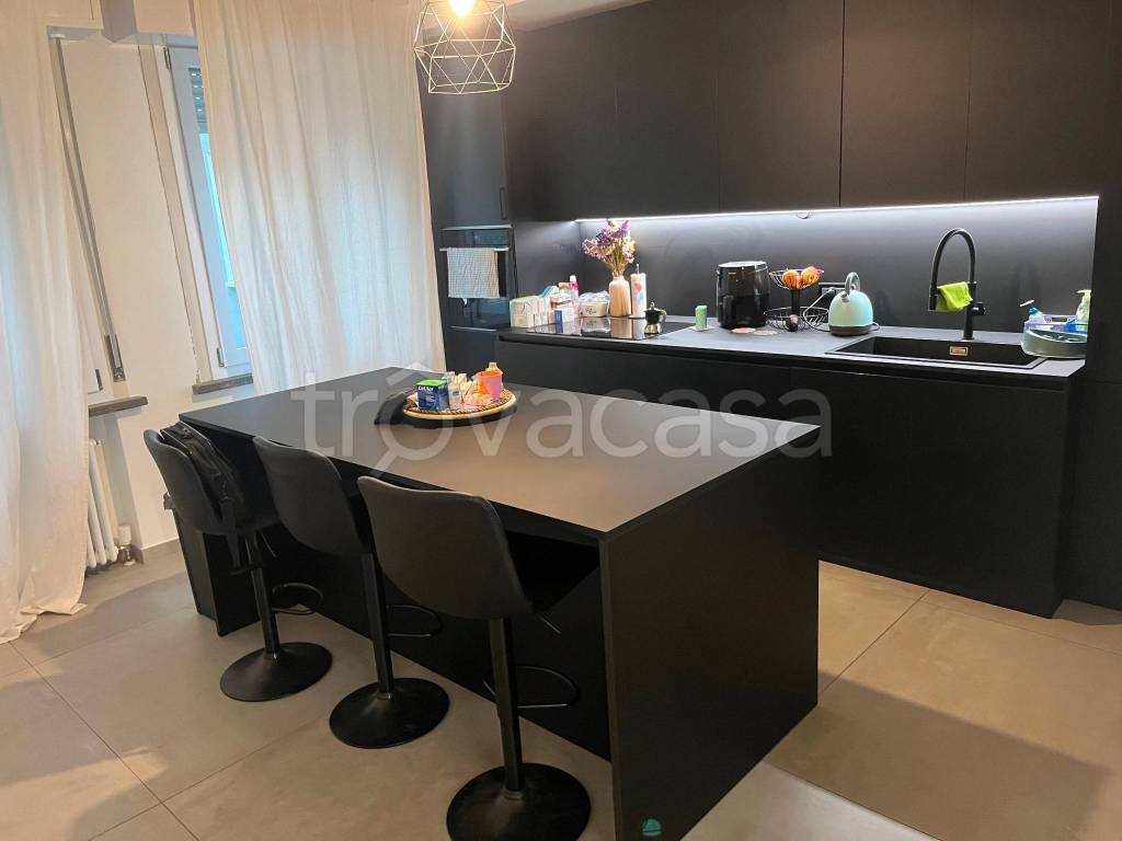 casa indipendente in vendita a Reggio nell'Emilia in zona Coviolo