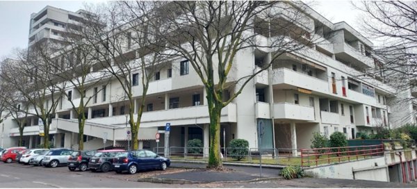 pentavano in vendita a Reggio nell'Emilia in zona Premuda