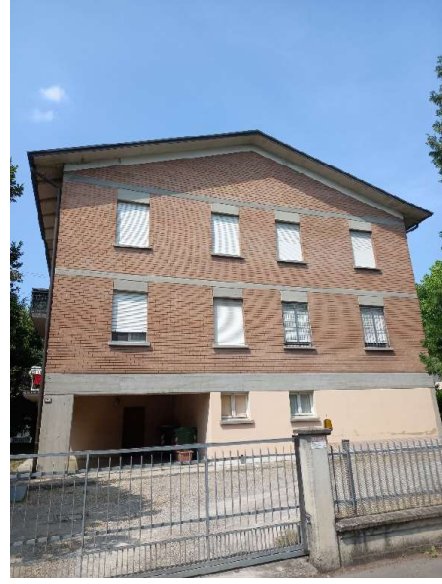 appartamento in vendita a Reggio nell'Emilia in zona Tribunale