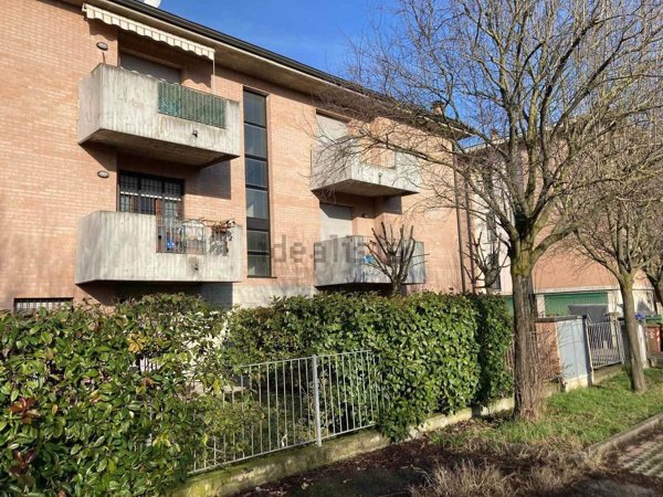 appartamento in vendita a Reggio nell'Emilia in zona Cella