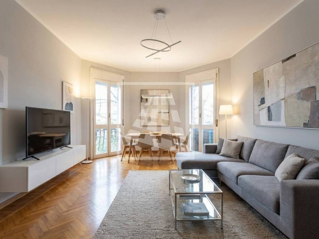 appartamento in vendita a Reggio nell'Emilia in zona Città Storica