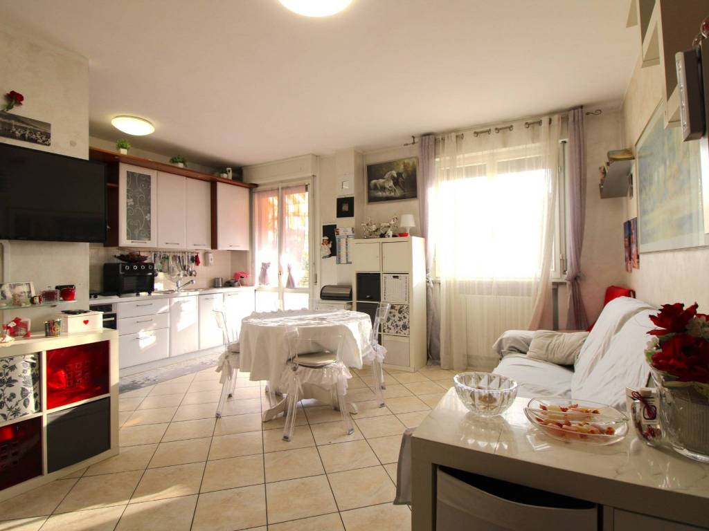 appartamento in vendita a Reggio nell'Emilia in zona Pieve Modolena