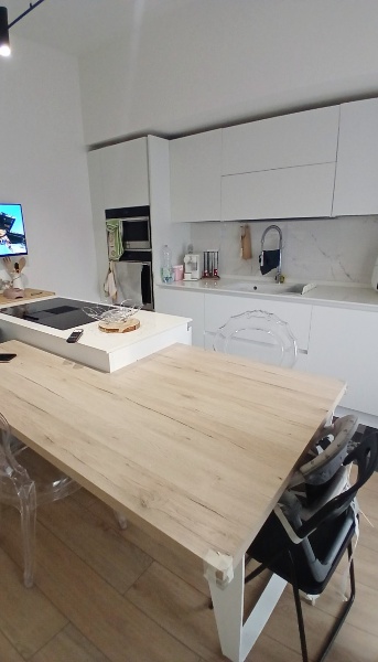 appartamento in vendita a Reggio nell'Emilia in zona Orologio