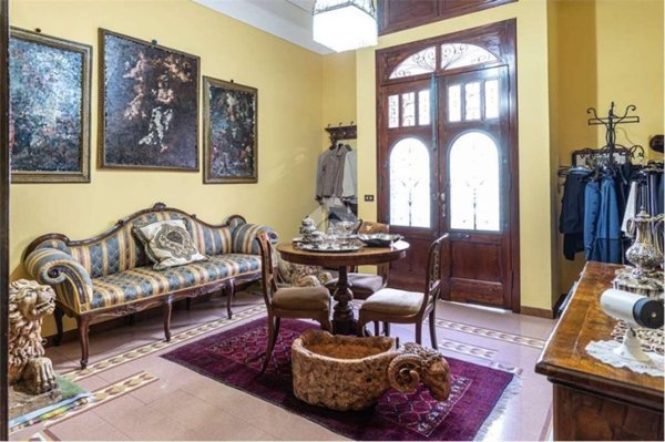 casa indipendente in vendita a Reggio nell'Emilia in zona Rosta Nuova