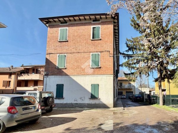 appartamento in vendita a Reggio nell'Emilia in zona Santa Croce
