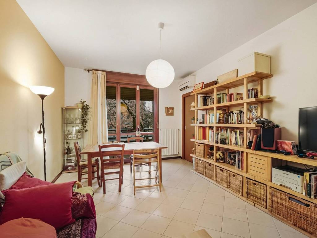 appartamento in vendita a Reggio nell'Emilia in zona Stranieri / Bazzarola