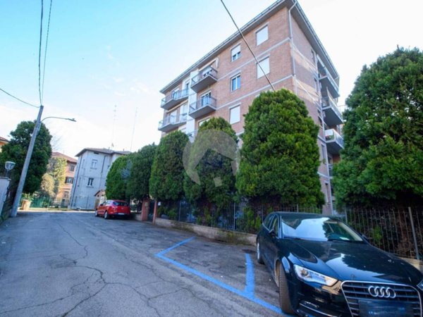 appartamento in vendita a Reggio nell'Emilia in zona Città Storica