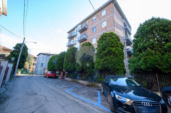 appartamento in vendita a Reggio nell'Emilia in zona Città Storica