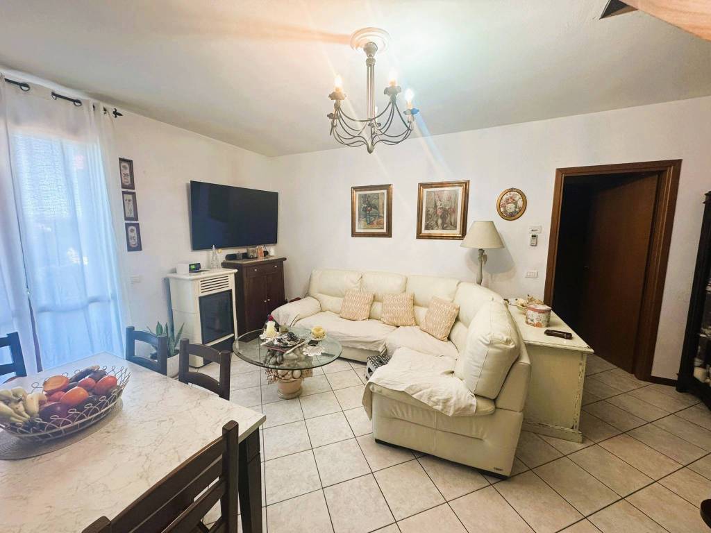 appartamento in vendita a Reggio nell'Emilia in zona Regina Pacis