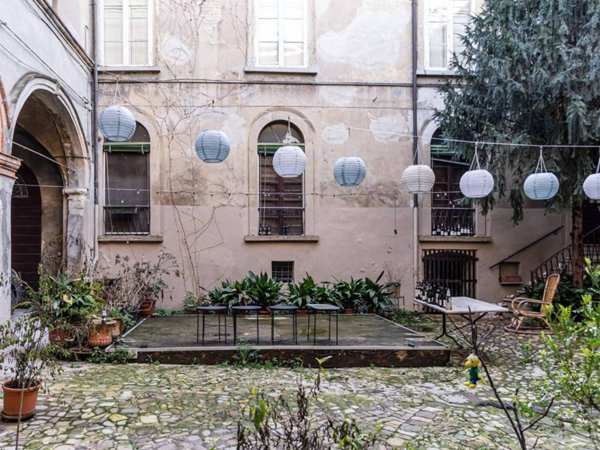 intera palazzina in vendita a Reggio nell'Emilia