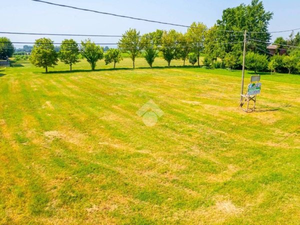 terreno agricolo in vendita a Reggio nell'Emilia