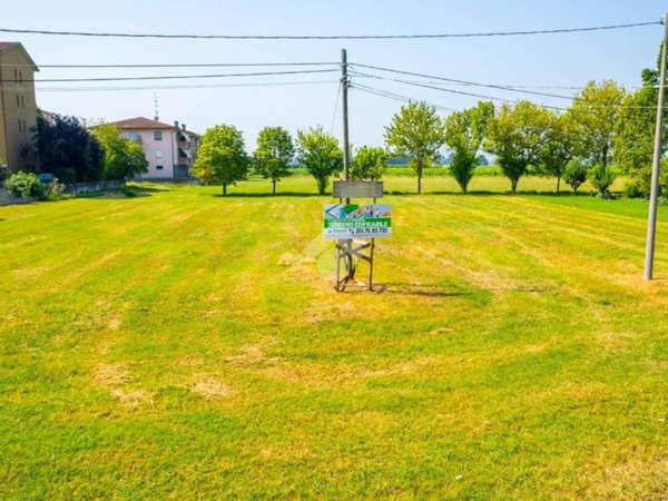 terreno agricolo in vendita a Reggio nell'Emilia