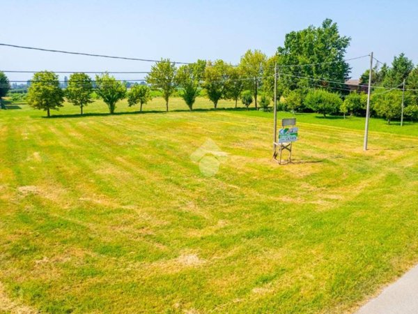 terreno agricolo in vendita a Reggio nell'Emilia
