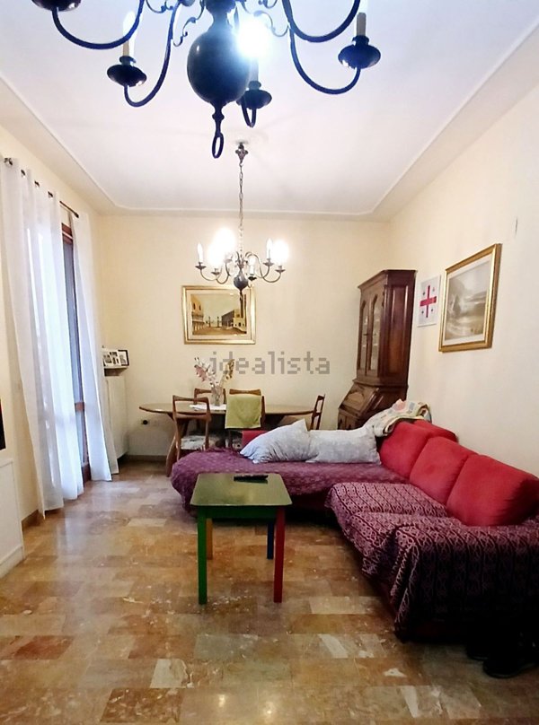 casa indipendente a Reggio nell'Emilia in zona San Pellegrino / Villa Canali