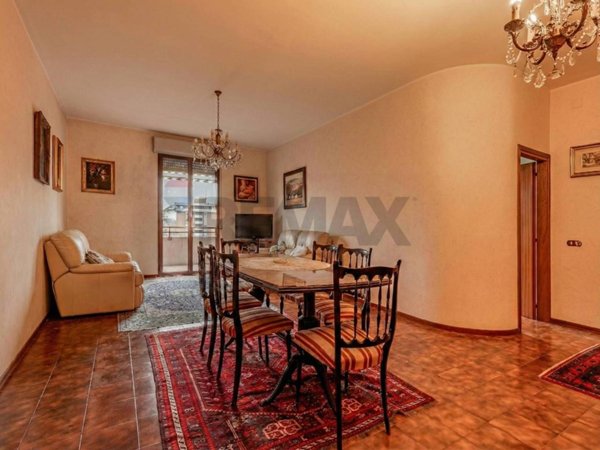 appartamento in vendita a Reggio nell'Emilia in zona Città Storica