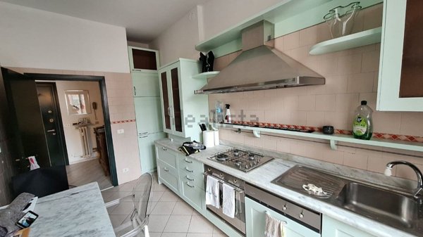 appartamento in vendita a Reggio nell'Emilia in zona Ospizio