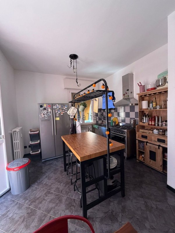 appartamento a Reggio nell'Emilia in zona San Pellegrino / Villa Canali