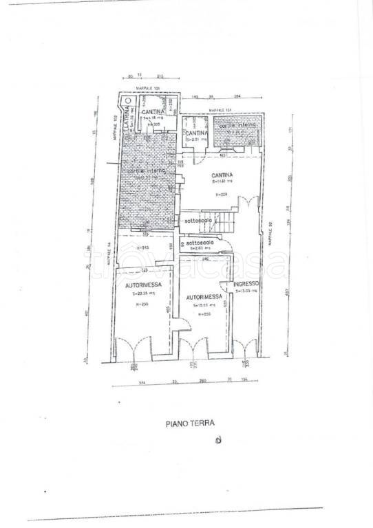 casa indipendente in vendita a Reggio nell'Emilia in zona Città Storica