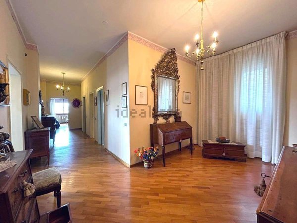 appartamento in vendita a Reggio nell'Emilia in zona Città Storica