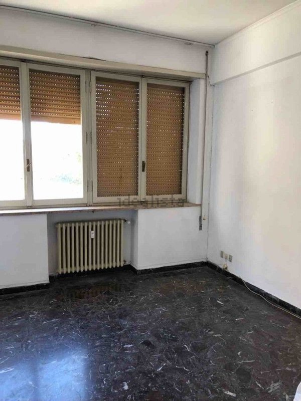 appartamento in vendita a Reggio nell'Emilia in zona Città Storica